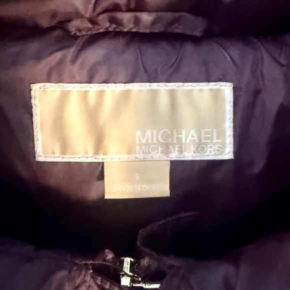 MICHAEL KORS Faux-Fur-Trim Hooded Puffer Coat - Picture 3 of 3